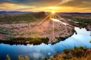 独行侠惨遭爵士逆转，米切尔狂砍分杀敌一箭